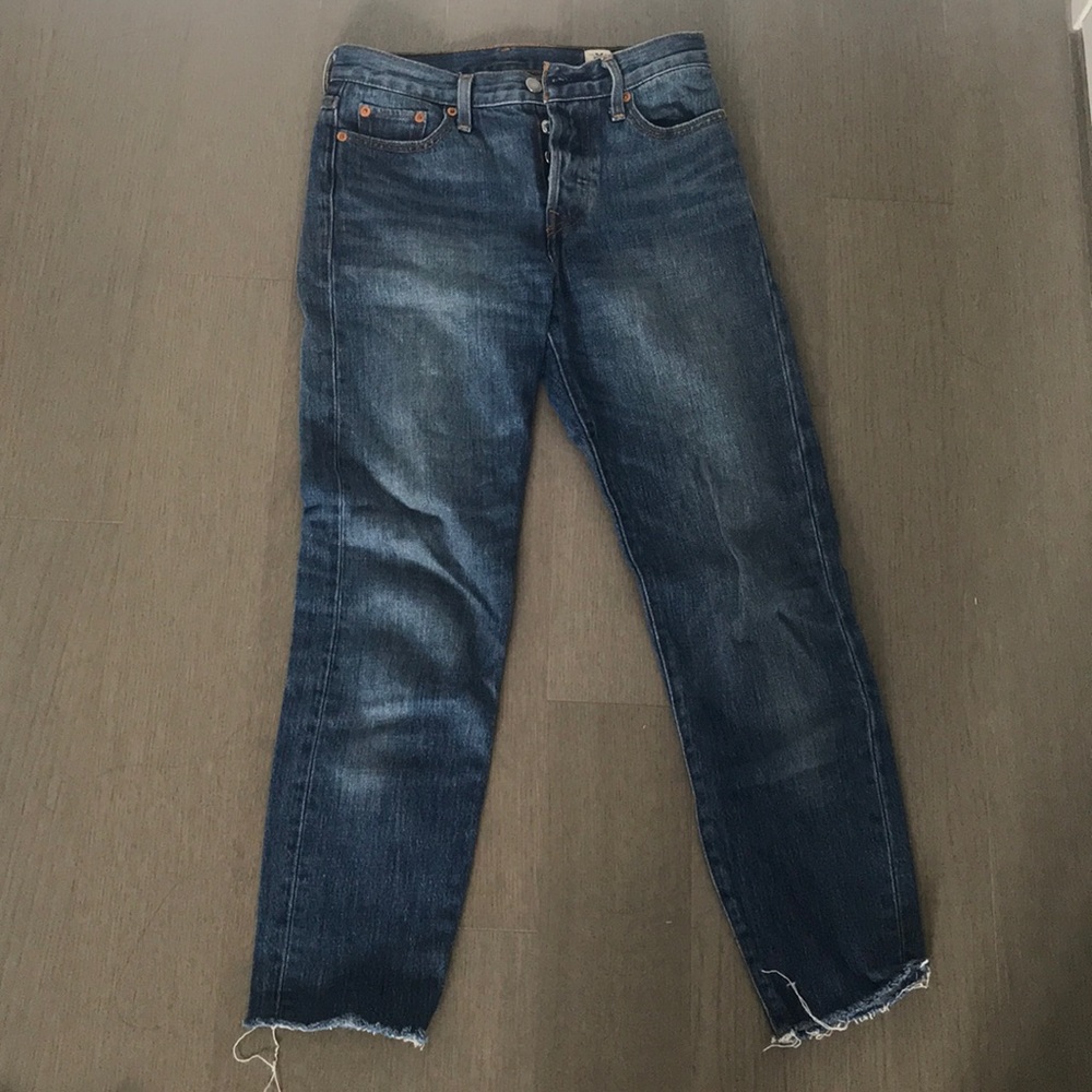 Levi’s wedgie jeans
